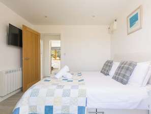 3 bedrooms, individually decorated, individually furnished, free WiFi - Mellydonen Beder Del , Tor Down Quarry (Bodmin)