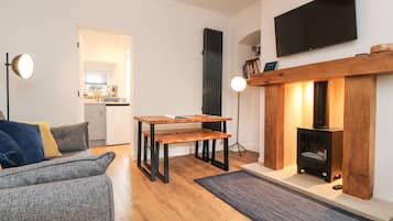 Cottage | Interior