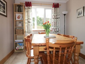 Cottage | Private kitchen | Fridge, microwave, dishwasher, electric kettle - Hazel Cottage (Tintagel)