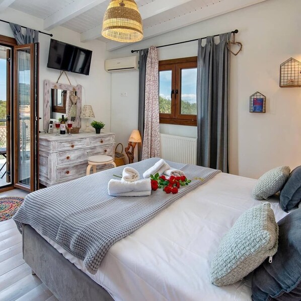 2 chambres, bureau, fer et planche à repasser, Wi-Fi gratuit