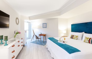 Iron/ironing board, travel crib, WiFi, bed sheets