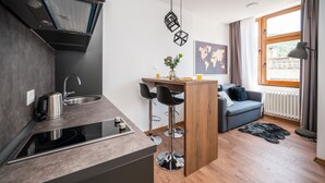 Private kitchen - Modern and Bright Duplex - Main Street (Sarajevo)