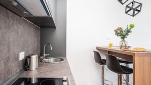 Private kitchen - Modern and Bright Duplex - Main Street (Sarajevo)