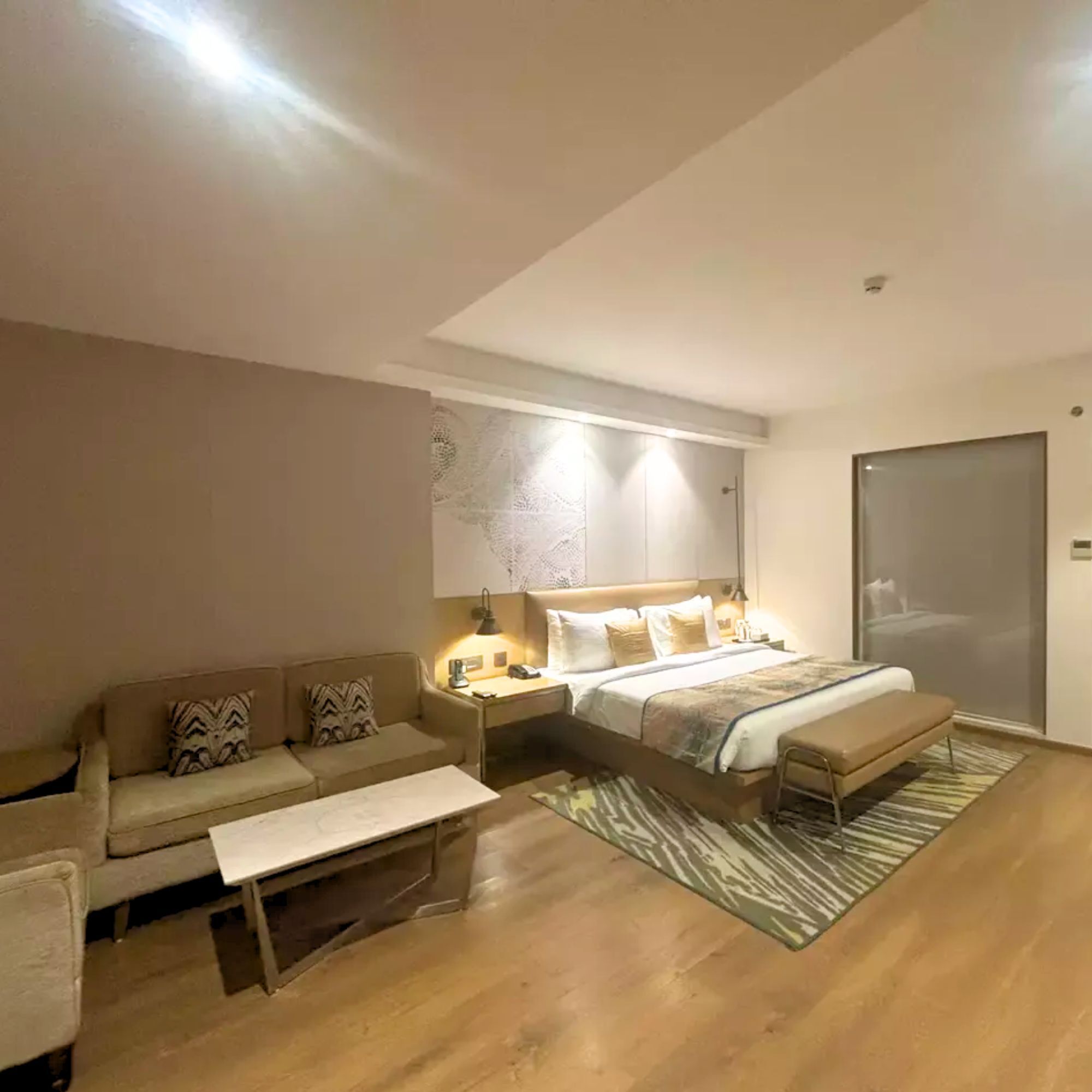 PREMIUM GRAND | Premium bedding, minibar, in-room safe, individually furnished