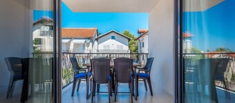 Apartments Brodarica Sibenik