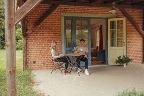 Outdoor dining - Schmiede der Wasserburg Liepen (Gielow)