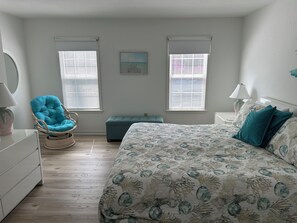 3 bedrooms, iron/ironing board, free WiFi, bed sheets - Bahamas Beach Cottages - Quiet, Relaxing Area, Dog Friendly (Bethany Beach)
