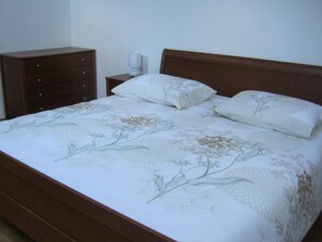 4 عدّة غرف نوم وواي فاي