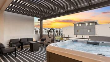 Townhome, 5 Bedrooms | Terrace/patio