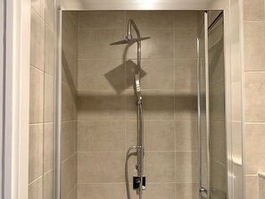 Basic Studio | Bathroom - Stromboli (Milan)