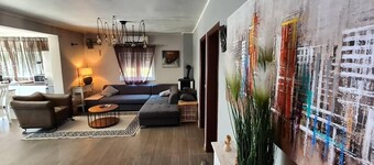 Villa Jurišić 10 metara od mora plaža lezaljke veliko dvorište