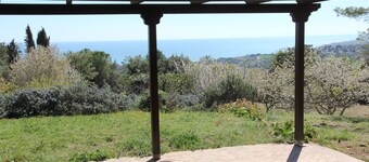 Villa Panorama, nel Parco del Conero dimora rustica con splendida vista