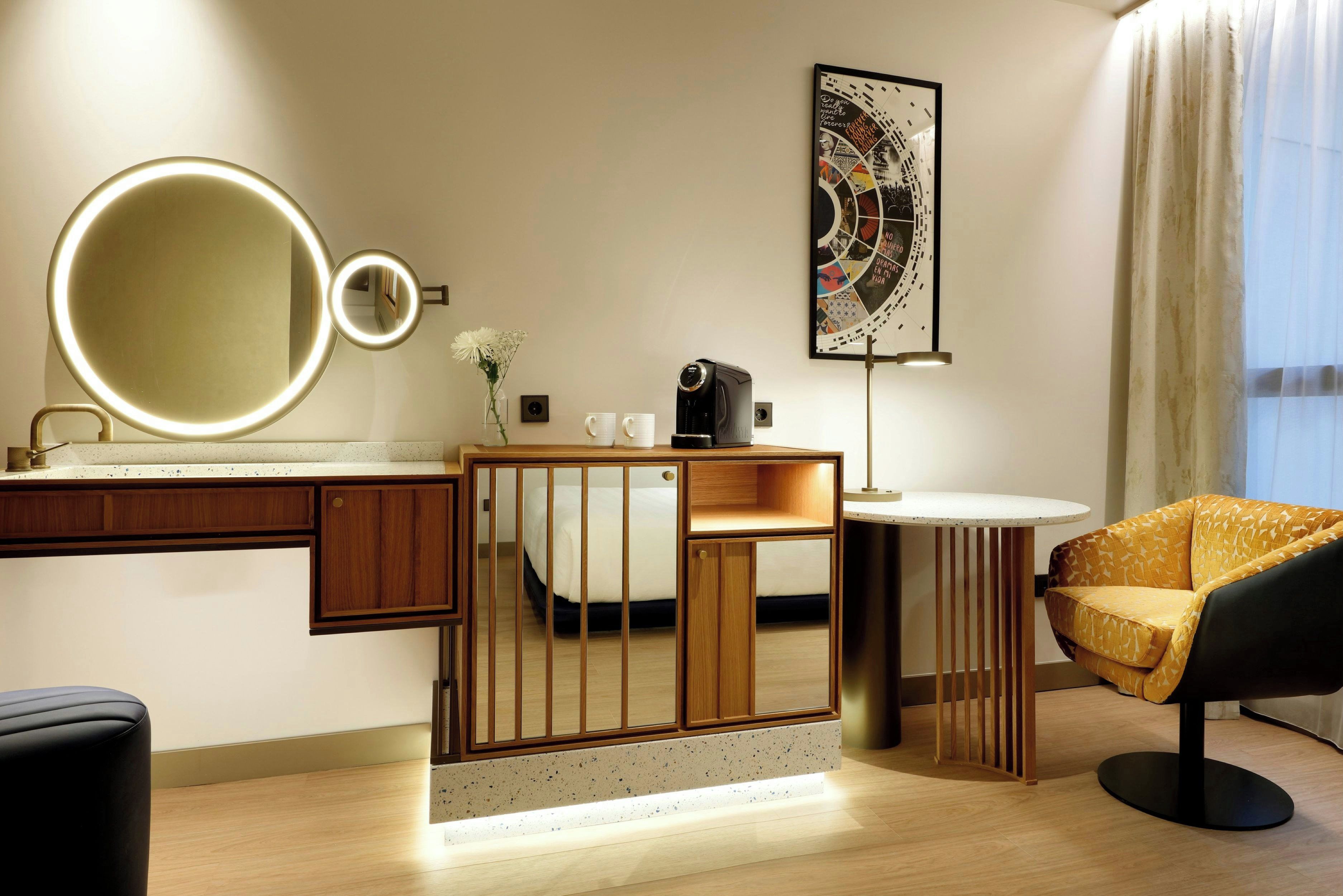 Room amenity
