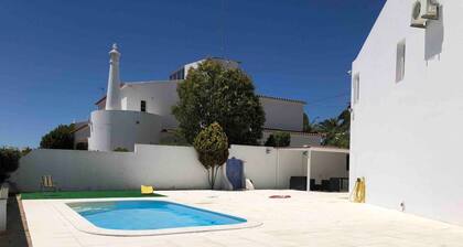 Remarkable 3-bed House in Albufeira