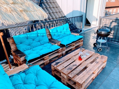 Apartamento de lujo, vistas al jardín | Terraza o patio