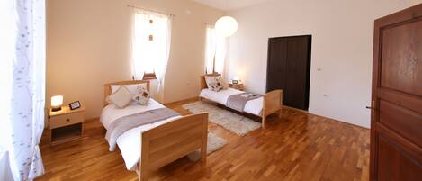 1 bedroom, in-room safe, iron/ironing board, travel cot