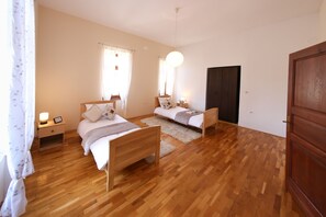 2 bedrooms, in-room safe, iron/ironing board, travel cot