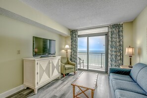 Smart-TV, DVD-Player, Stereoanlage