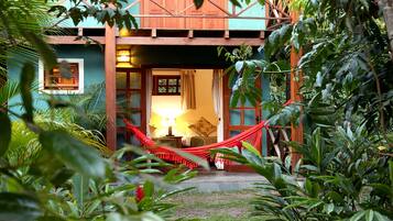 Quarto solteiro júnior | Vista do quarto