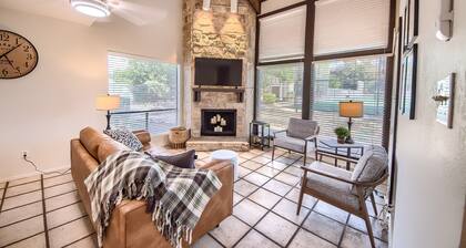 NEWLY UPDATED! with tennis court/ pickleball and a pool! By Newcombe Tennis!