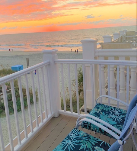 Beach Property - Private Townhome w/ Balconies, 3 Bedrm 2 1/2 Bath, 2 Car Garage