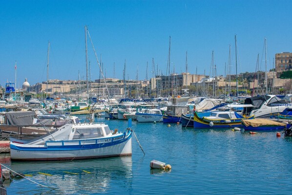 Marina