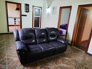 2 chambres, accès au Wi-Fi (inclus), literie fournie