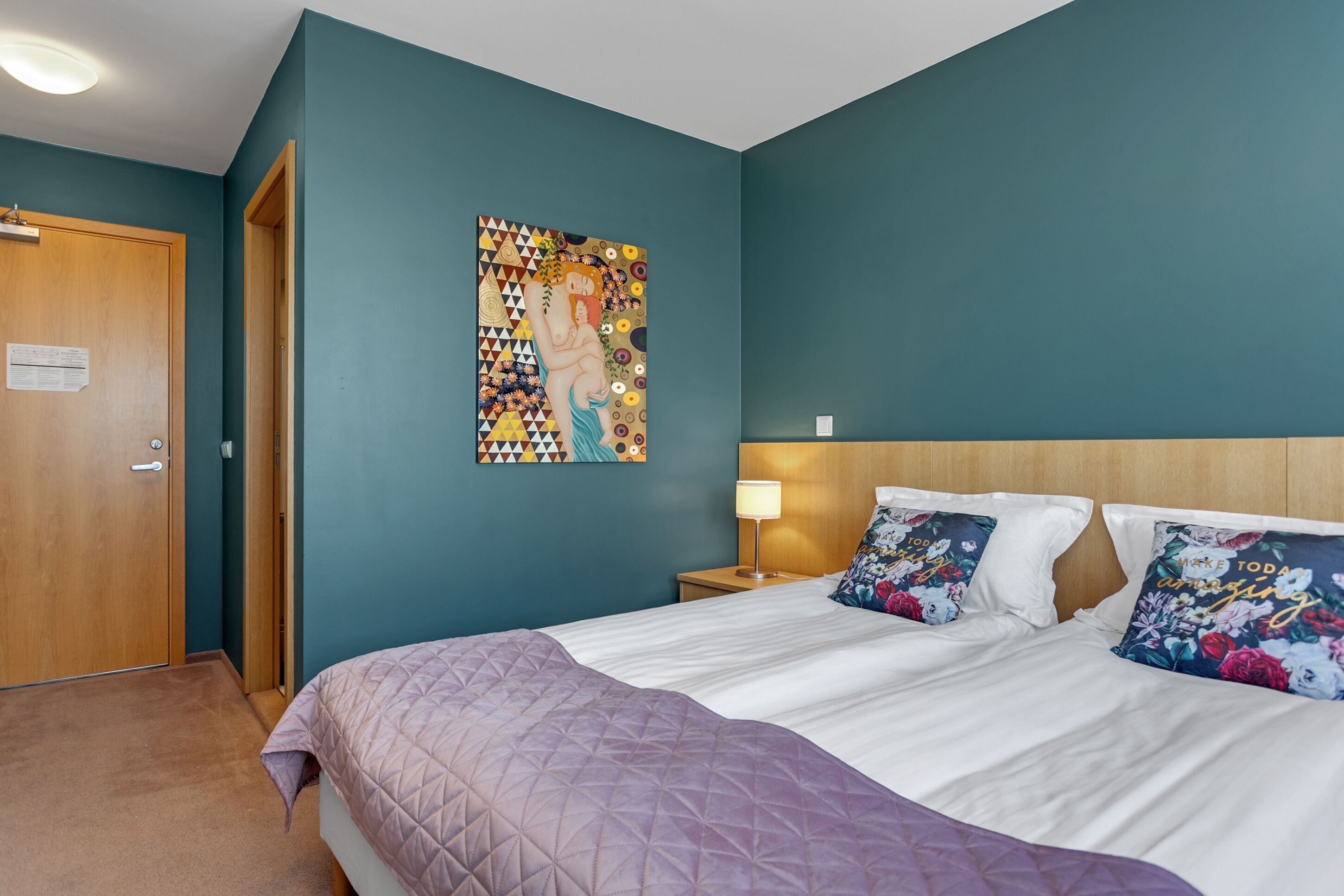 family room | blackout curtains, iron/ironing board, free cots/infant beds, free wifi