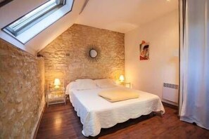 3 bedrooms