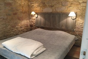 4 bedrooms
