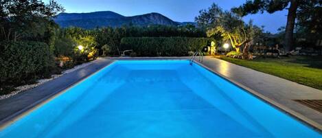 Villa | Pool