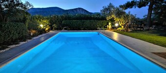 Beautiful Villa With Swimming Pool Near Nafplion