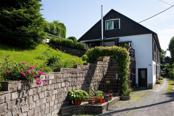 Hausansicht
Fotografin Doil