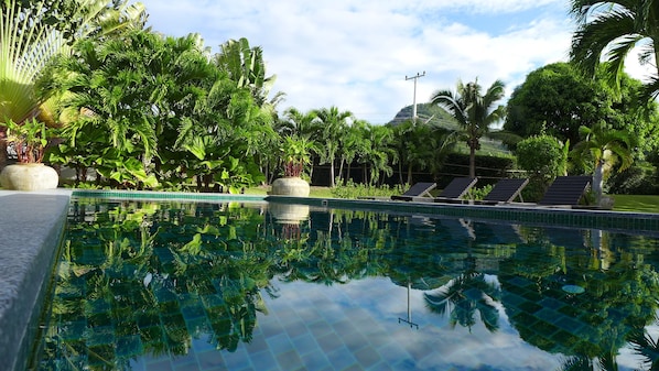 Piscine extérieure
