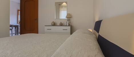 2 bedrooms, Internet