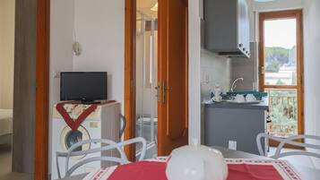2 bedrooms, Internet