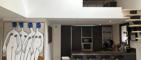 Refrigerador, microondas, horno, lavavajillas