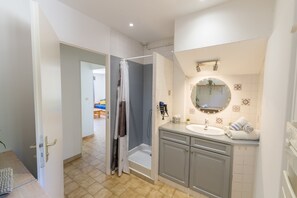 Shower, hair dryer