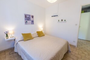 Uklassifisert bilde, 3 av 16, knapp