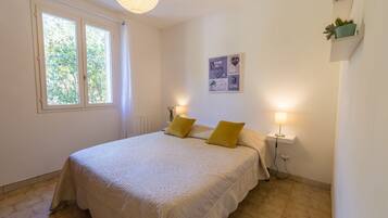 1 chambre, fer et planche Ă repasser, Wi-Fi gratuit