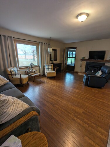 Charming Retreat near Historic Newburgh, Evansville and Henderson Kentucky. 