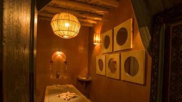 Ruang perawatan pasangan dan pemandian Turki/hammam