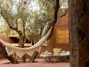 Garden Lodge | Coffre-fort, dĂ©cor unique, ameublement unique, rideaux dâobscurcissement