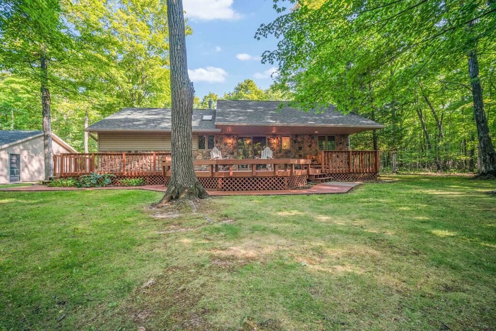 Moonlight Cabin located in Baileys Harbor