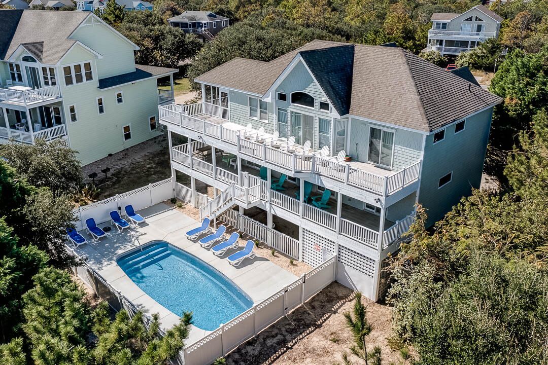 Hono-Lou-Lou | 960 ft to the beach