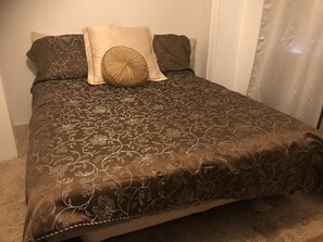 1 bedroom