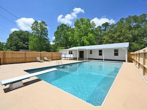 Alberca al aire libre