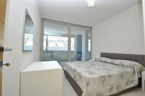 2 Schlafzimmer, Bügeleisen/Bügelbrett, WLAN