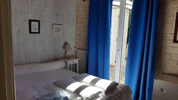 3 bedrooms