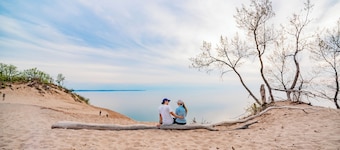 Heart of Traverse City | AC | Beach | ADA Compliant | Downtown |